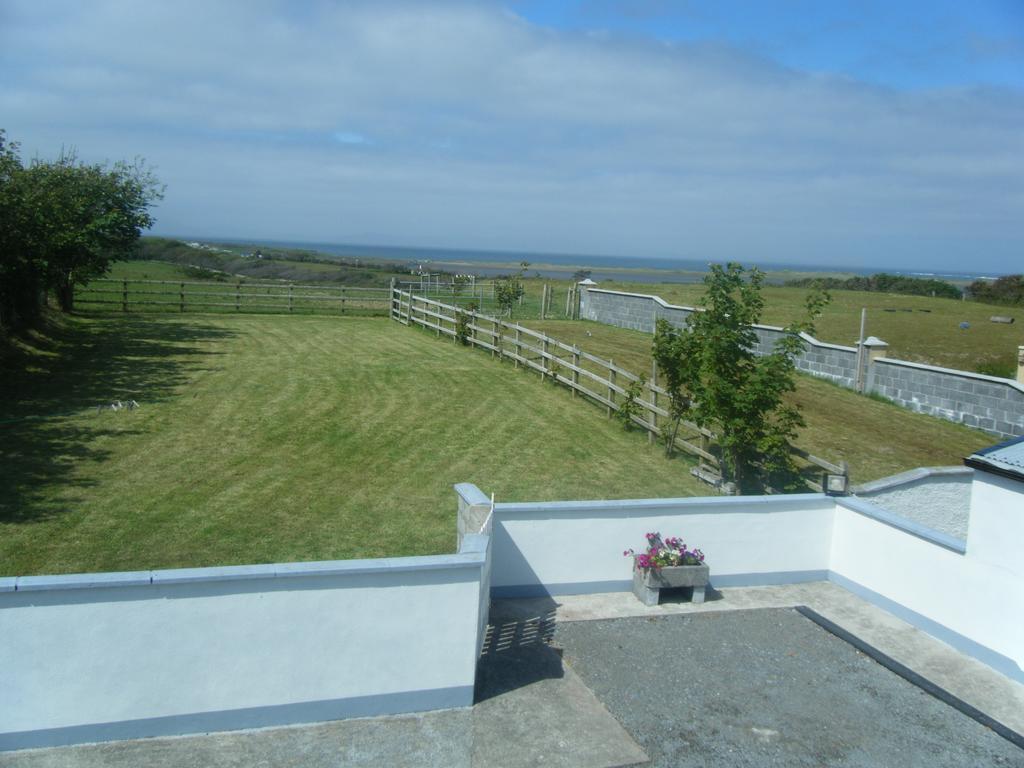 Beezies Self Catering Cottages Grange  Kültér fotó